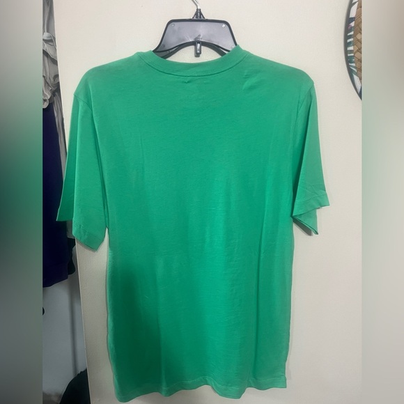 Nike Tee - Picture 3 of 3